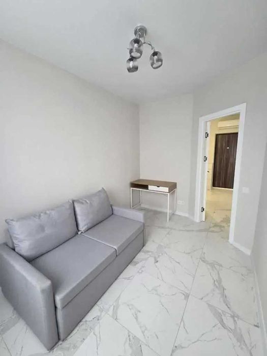 Дава се под наем Двустаен апартамент в София, Център - 55 кв.м за 408 € - Снимка #2