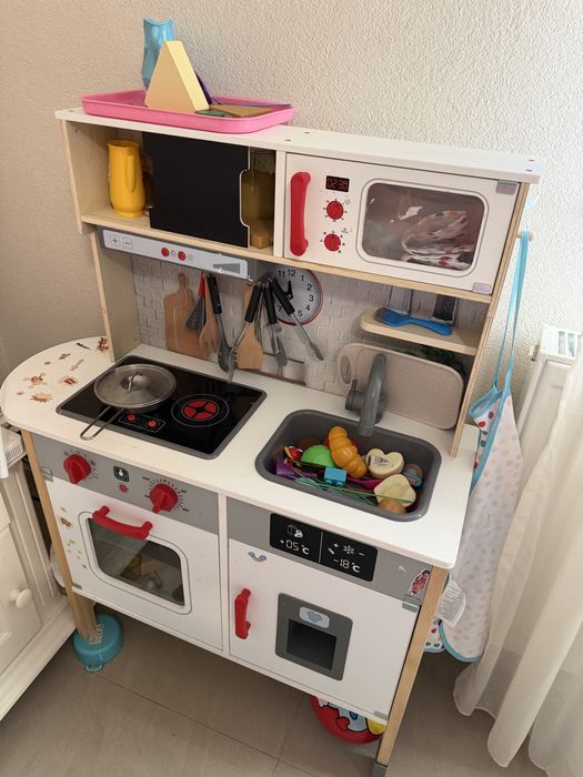 Bucatarie copii cu accesorii incluse