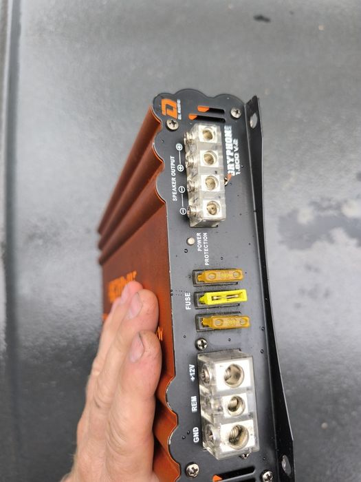 Усилитель грифон 1.800 v2