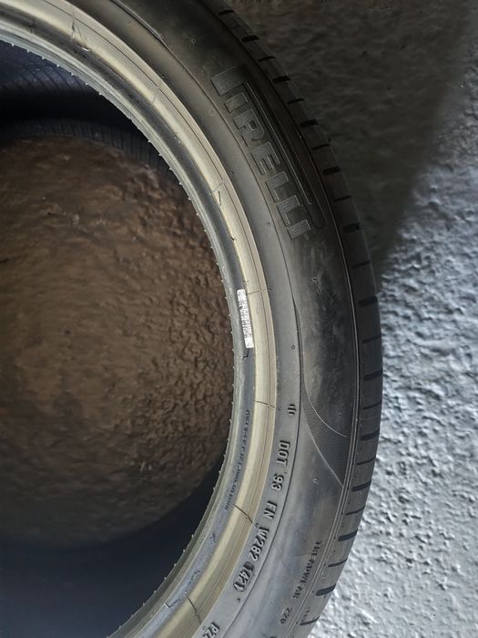 285 40 21 vara pirelli