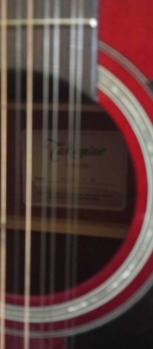 Chitara Takamine GD30CE-12 Wine Red 12 corzi
