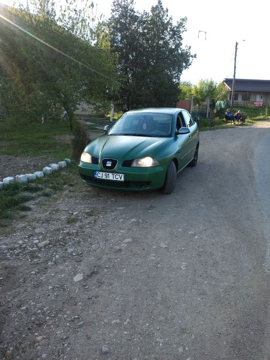 Vând Seat Cordoba 1.4 Tdi