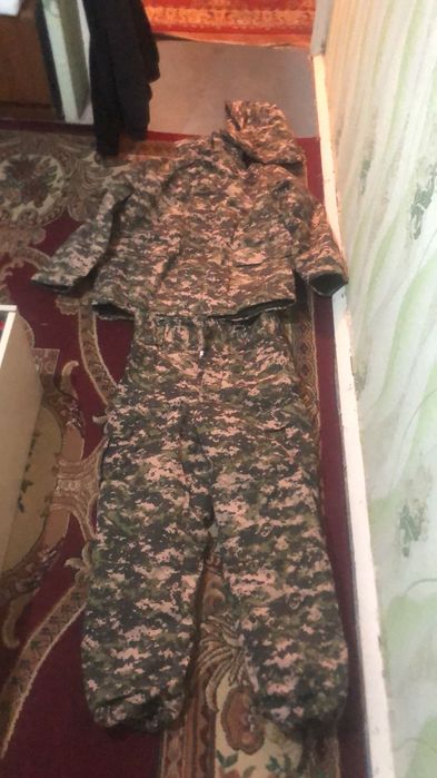 Военная форма почти новая