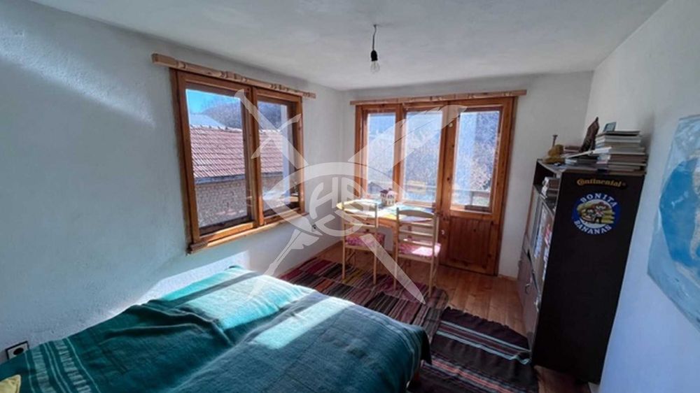 Продава се Къща в с. Гинци, Област София-област - 83 кв.м за 1302 €/кв.м - Снимка #5