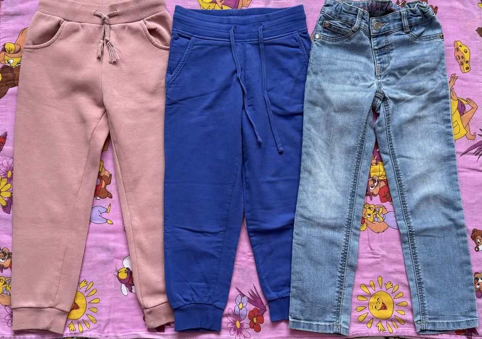 Продам вещи на девочку 4-5 лет