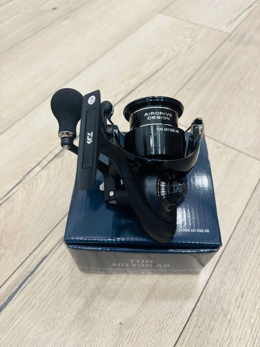 Mulineta Daiwa Tdr 4012qd all black