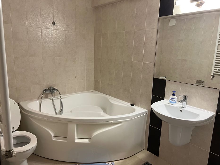 Apartament de închiriat 3 camere Șoseaua Chitilei
