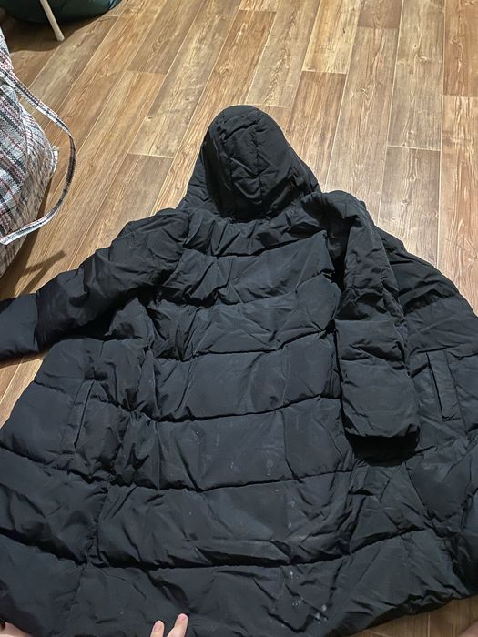 Продам осенне зимние куртки.