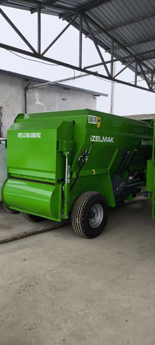 Кормораздатчик. Миксер