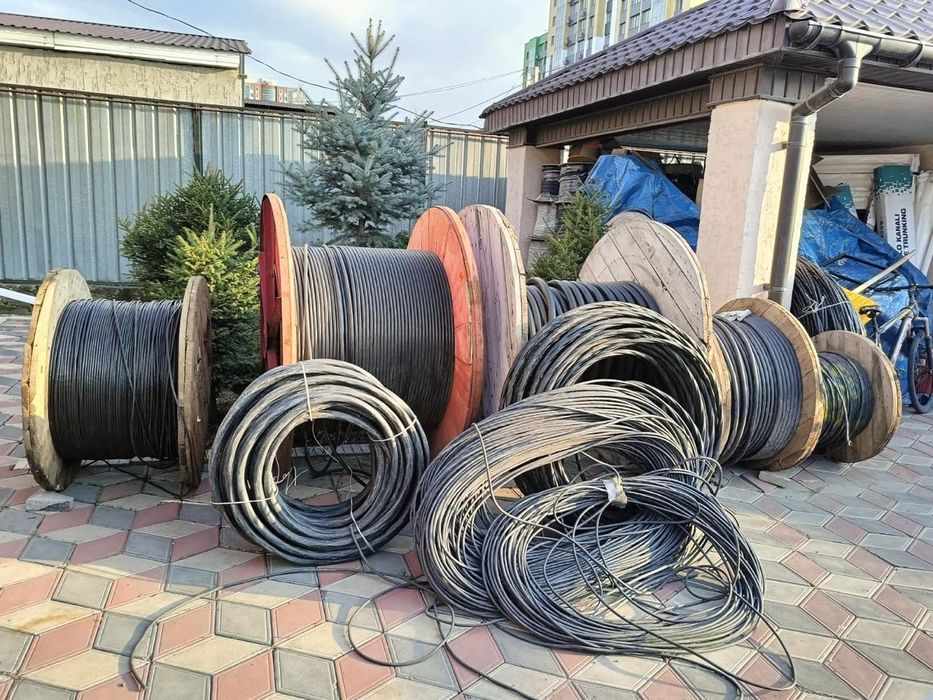 Провод и кабеля ввг пвс ттр ,ютп, фтп, гофра,