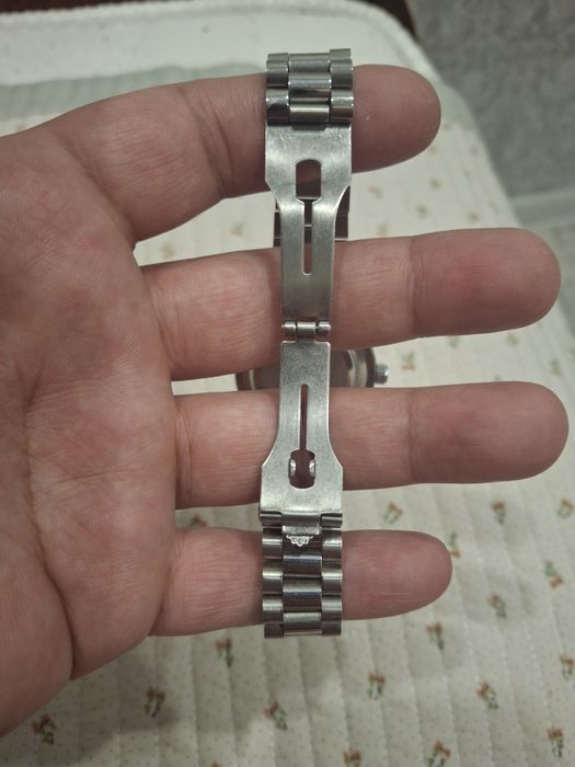 Часы  хорошего качество  продам