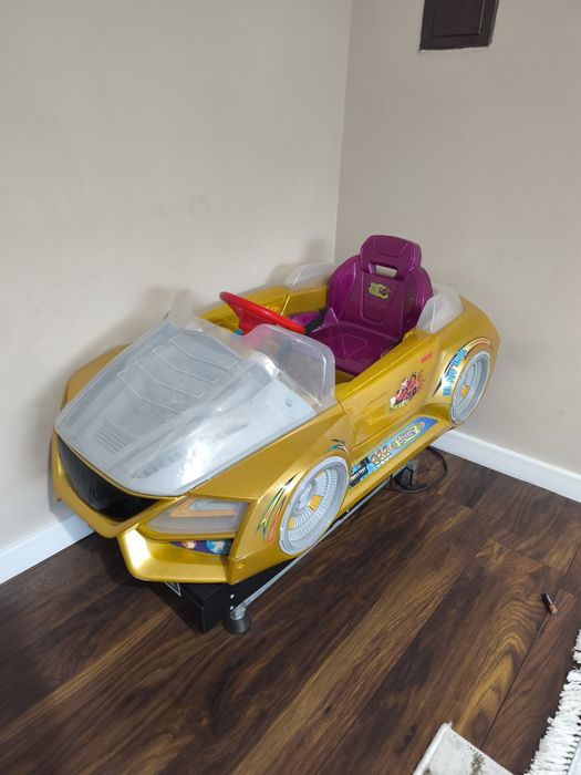 Клатушка работеща с монети