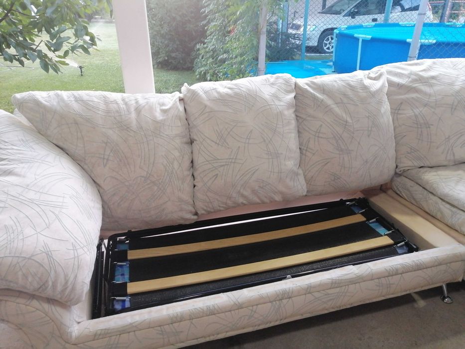 Диван угловой, большой