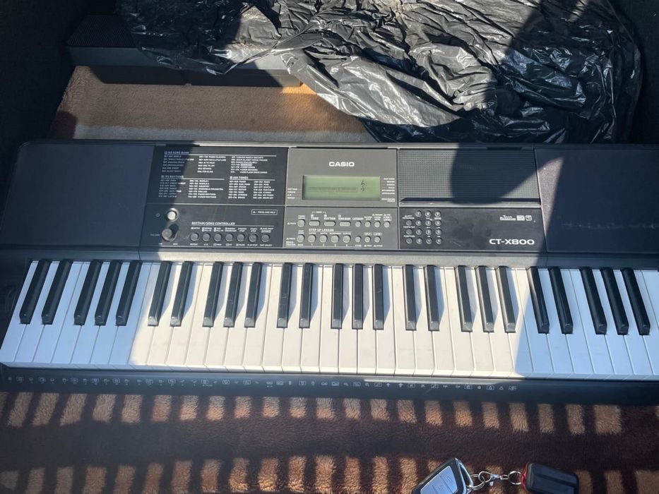 Синтезатор Casio