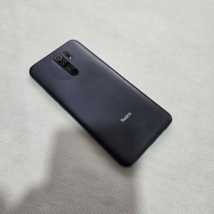 Redmi 9 sotiladi dastavka bor