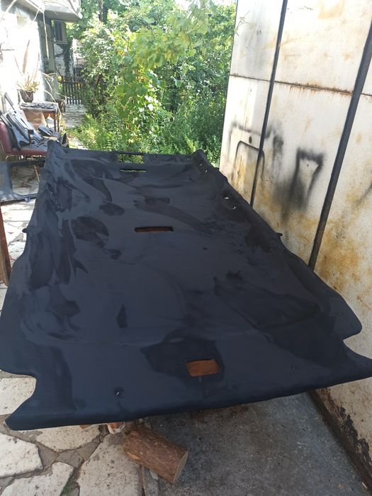 Претапициране на автомобилни тавани и седалки.