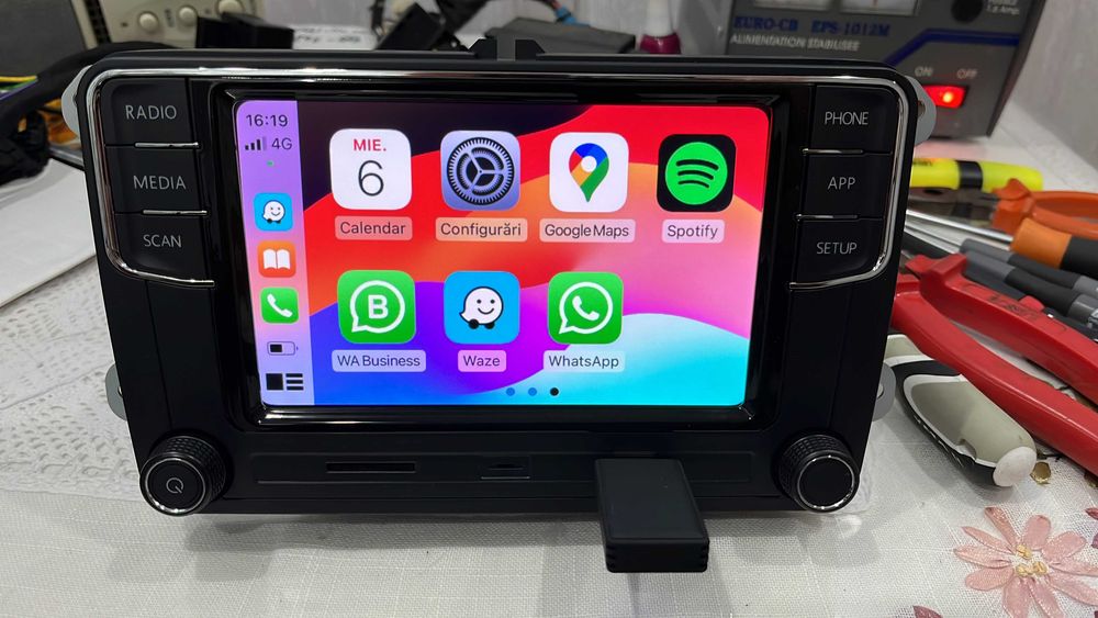 Adaptor Wireless CarPlay si Wireless Android auto Mib2 etc