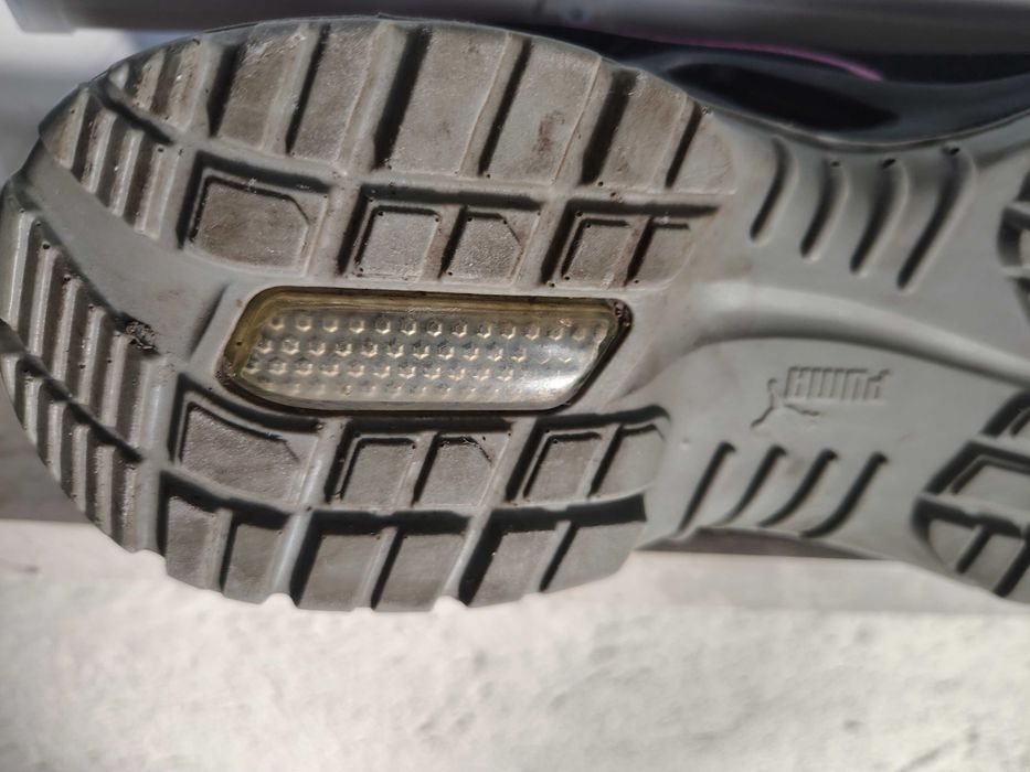 работни предпазни обувки Puma номер 39, Uvex-38 номер