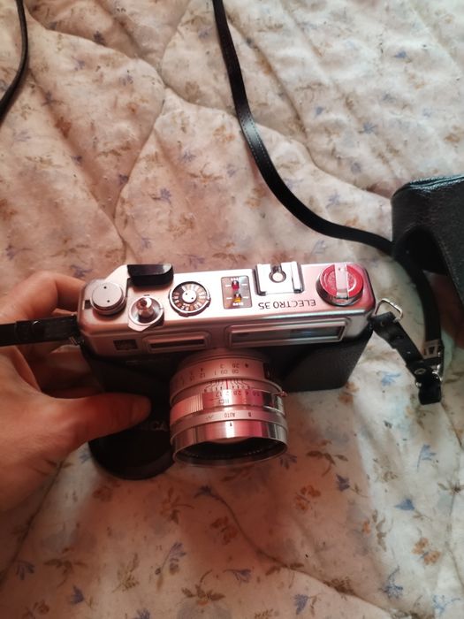 Aparat foto Yashica Electro 35 +Bliț