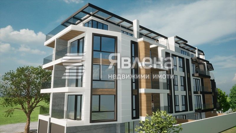 Просторен тристаен апартамент на 5-ти етаж с площ