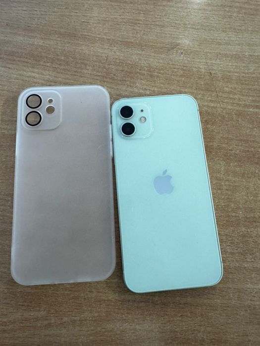 Айфон 12 в идеальном состоянии