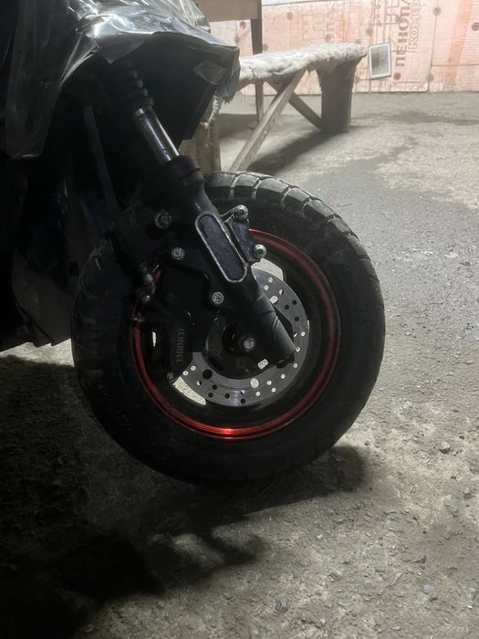 Пррдам мопед м8 срочно !