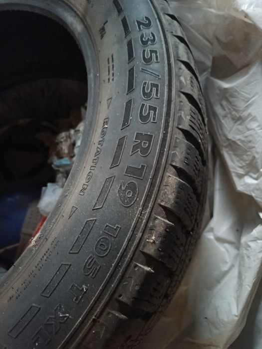 Шины 3 шт. Б/у 235/55 R19