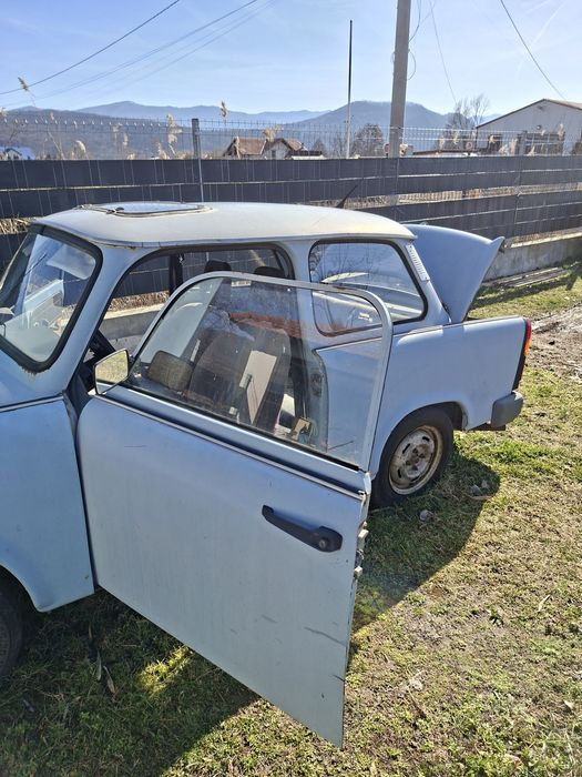 Trabant 1.1 benzina ,an fabricație 1990,acte Ungaria