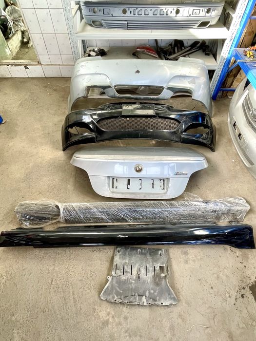 Бампер М5 ОРИГИНАЛ BMW e60 m5 БМВ е60 м5