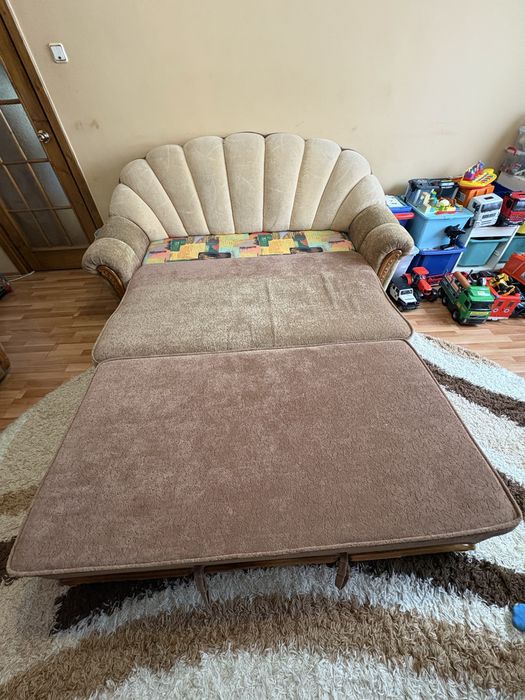 Canapea extensibila si 2 fotolii