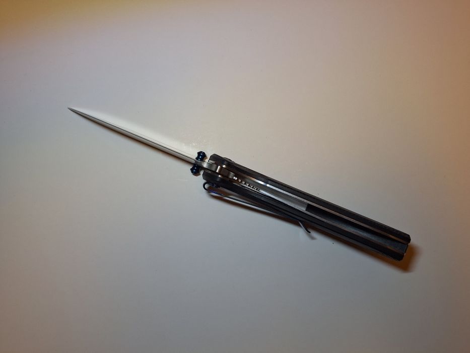 Сгъваем полуавтоматичен джобен нож  CM 101