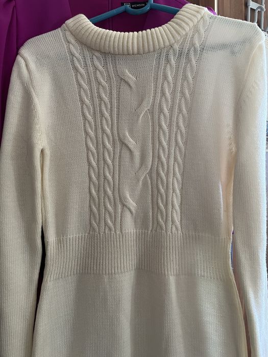 Rochie alba tricotata