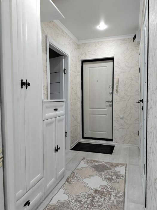 Сдам 1 комнатную кв посуточно