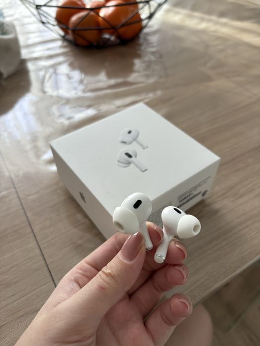 AirPods Pro 2 оригинал, без кейса (2024 года)