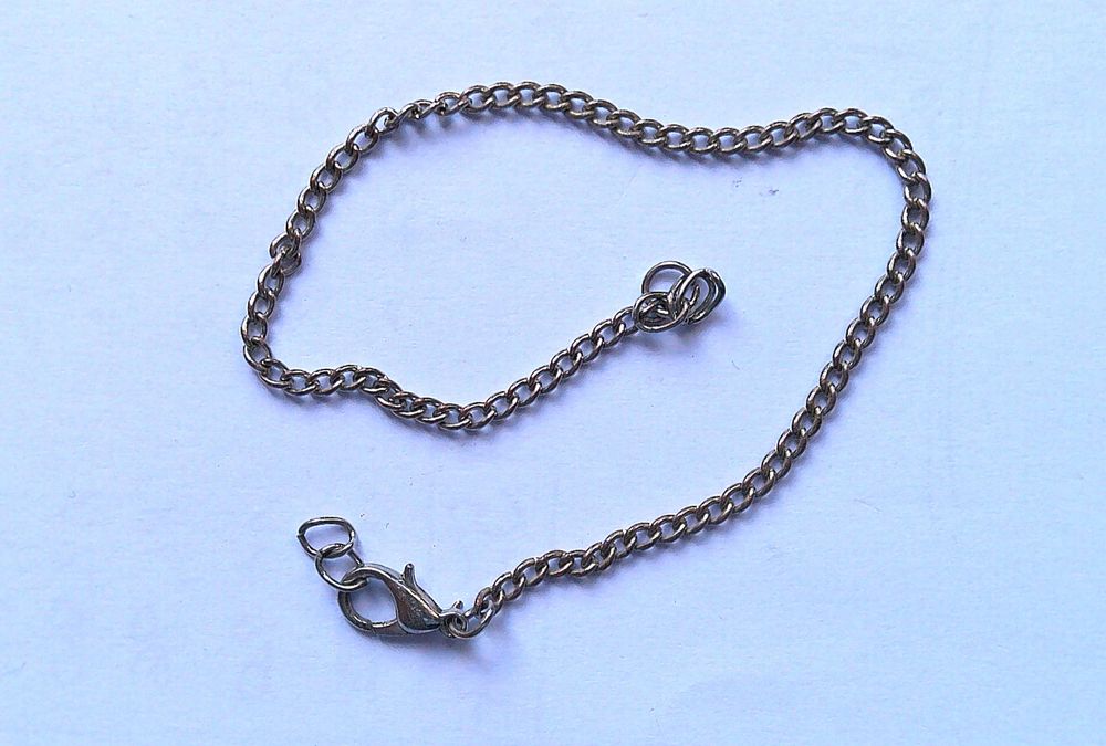 Дребни дамски бижута