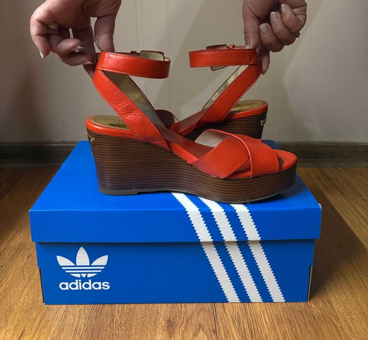 Vand sandale Michael Kors