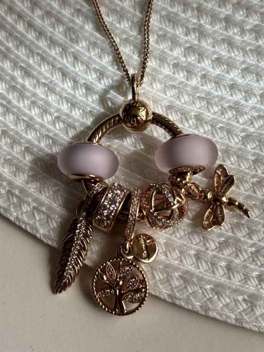 Сребърно колие с розово злато Pandora