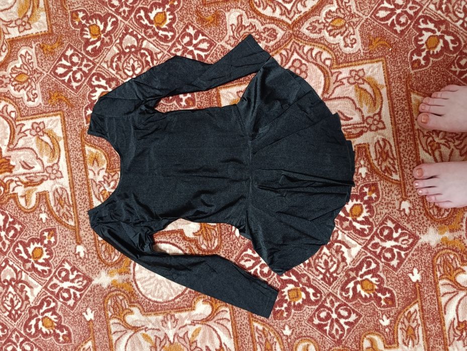 Гимнастический купальник или танцы