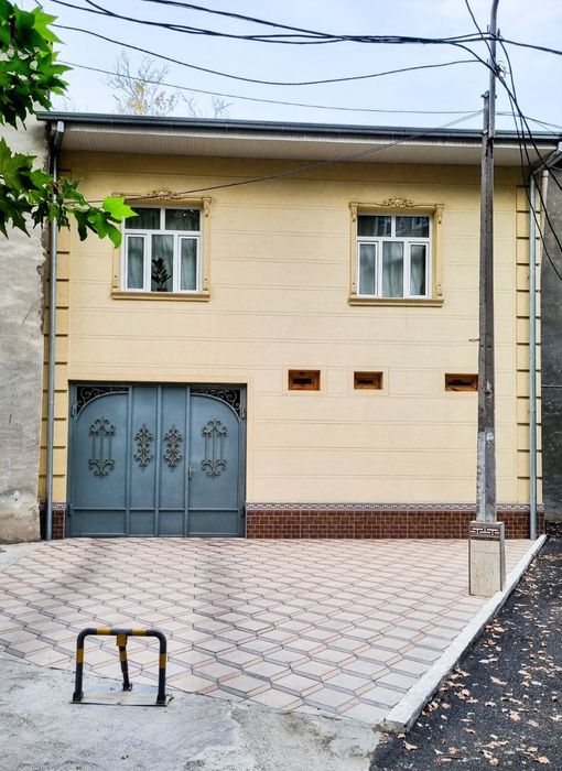 Срочно ховли сотилади