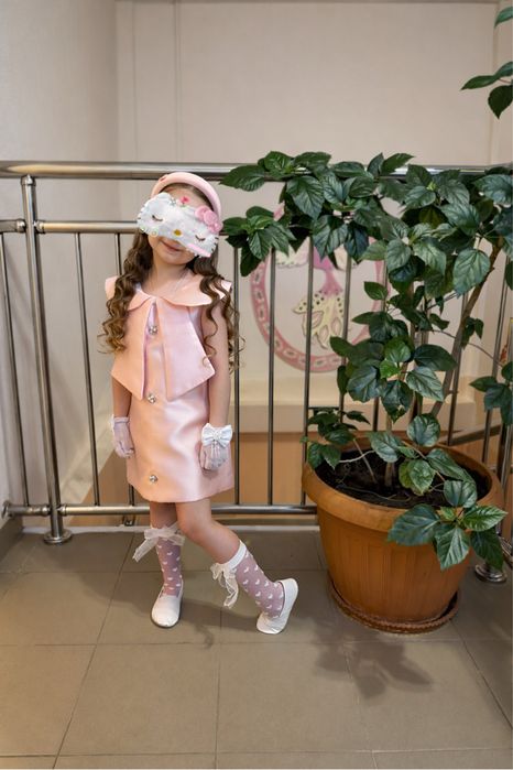 платье праздничное 5000тг - одно