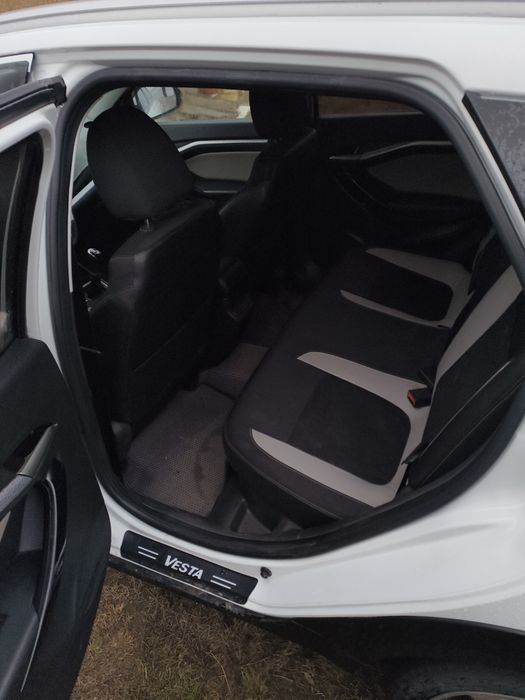 Lada vesta sw cross 2019