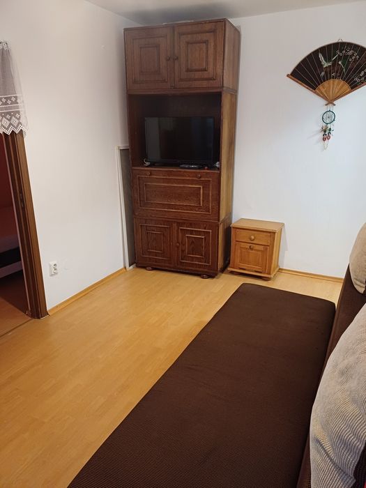 Închiriez apartament 2 camere