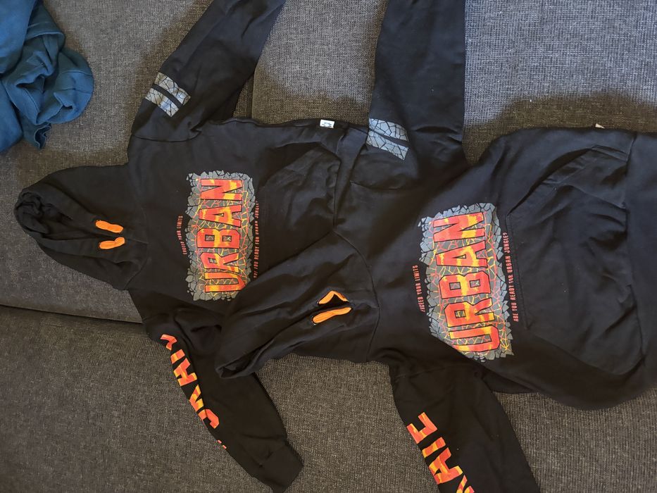 Adudas Спортни екипи и суитчери