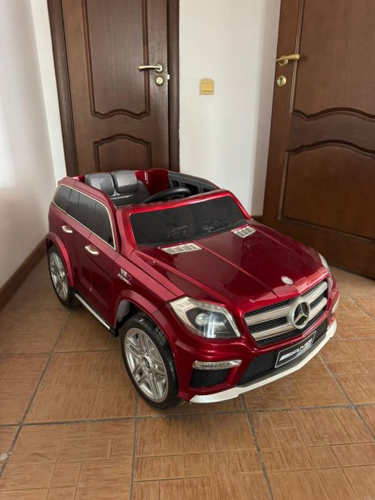 Продаю детский электромобиль