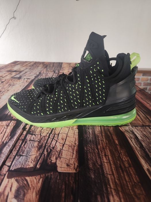 Nike LeBron18  кецове