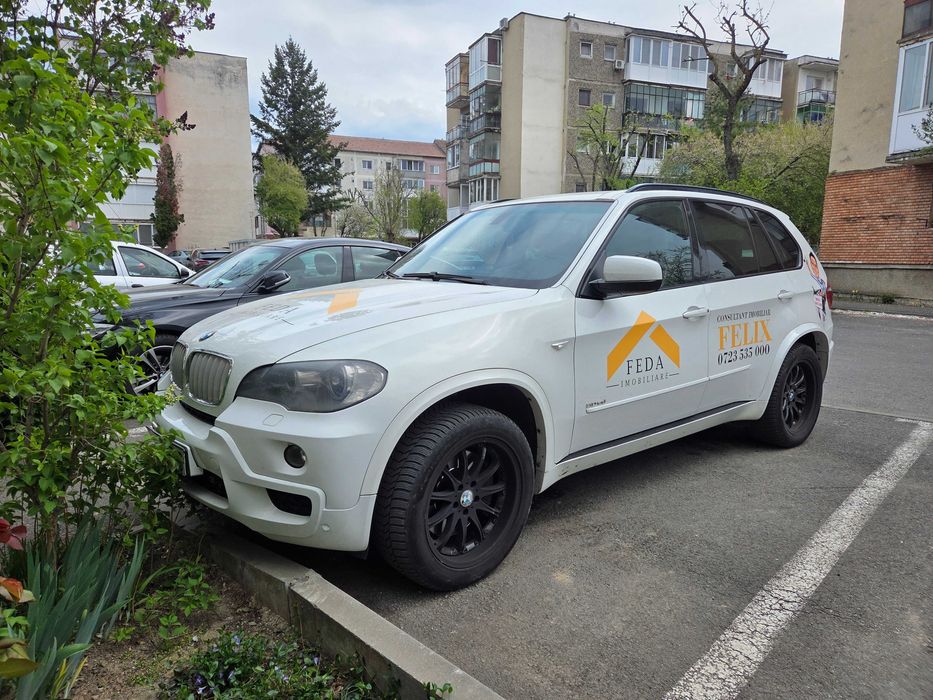 Proprietar unic vand SUV BMW x5m