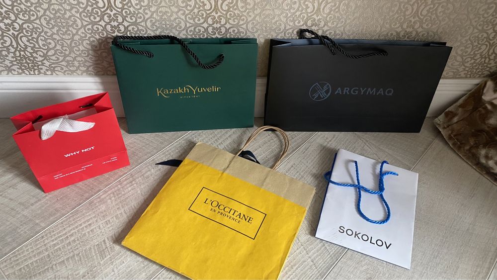 Продам брендовые пакетики новые в отличном состоянии