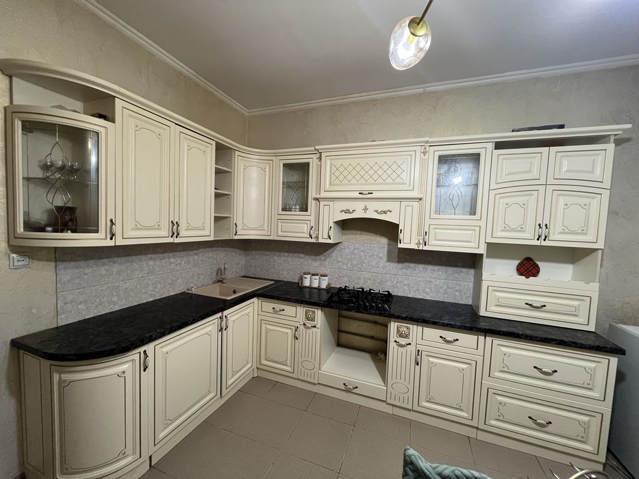 Кухнонный горнитура угловой