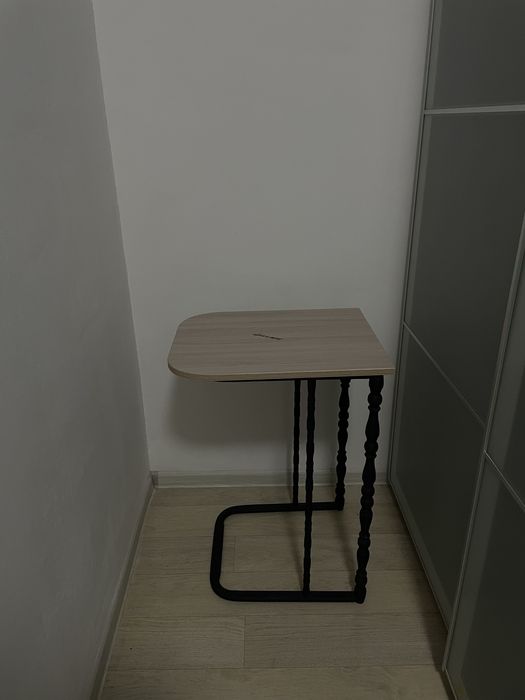 Журнальный столик