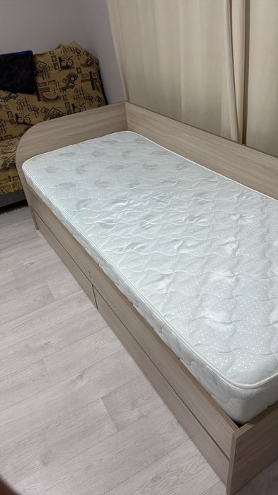 Продам отличную кровать